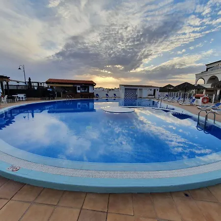 Azul Window Apartman *