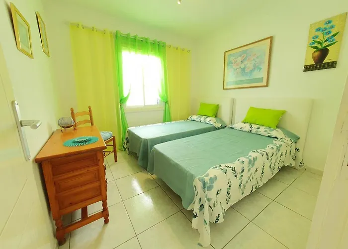 Azul Window * سان ميغيل ذي أبونا