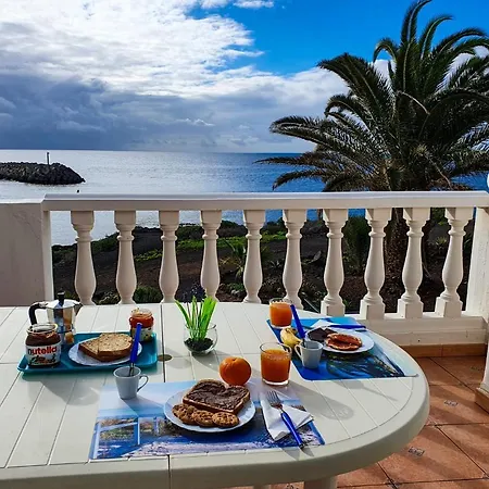 Apartamento Azul Window *